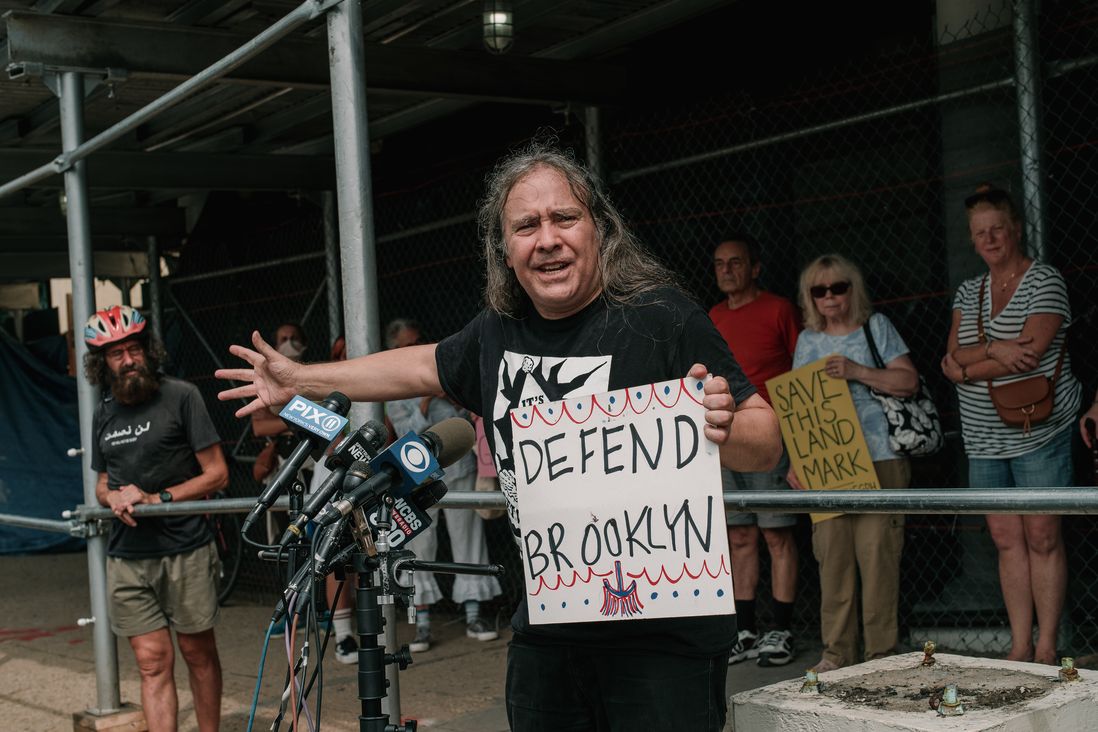 Photos of protesters in front of Grand Prospect Hall on August 30th, 2021